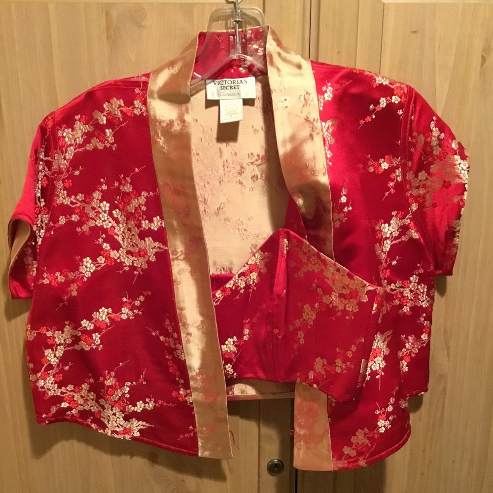 Vintage Victoria's Secret red & gold bra chinois boudoir set! EUC!